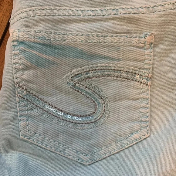 Silver suki jean capris - Picture 6 of 7